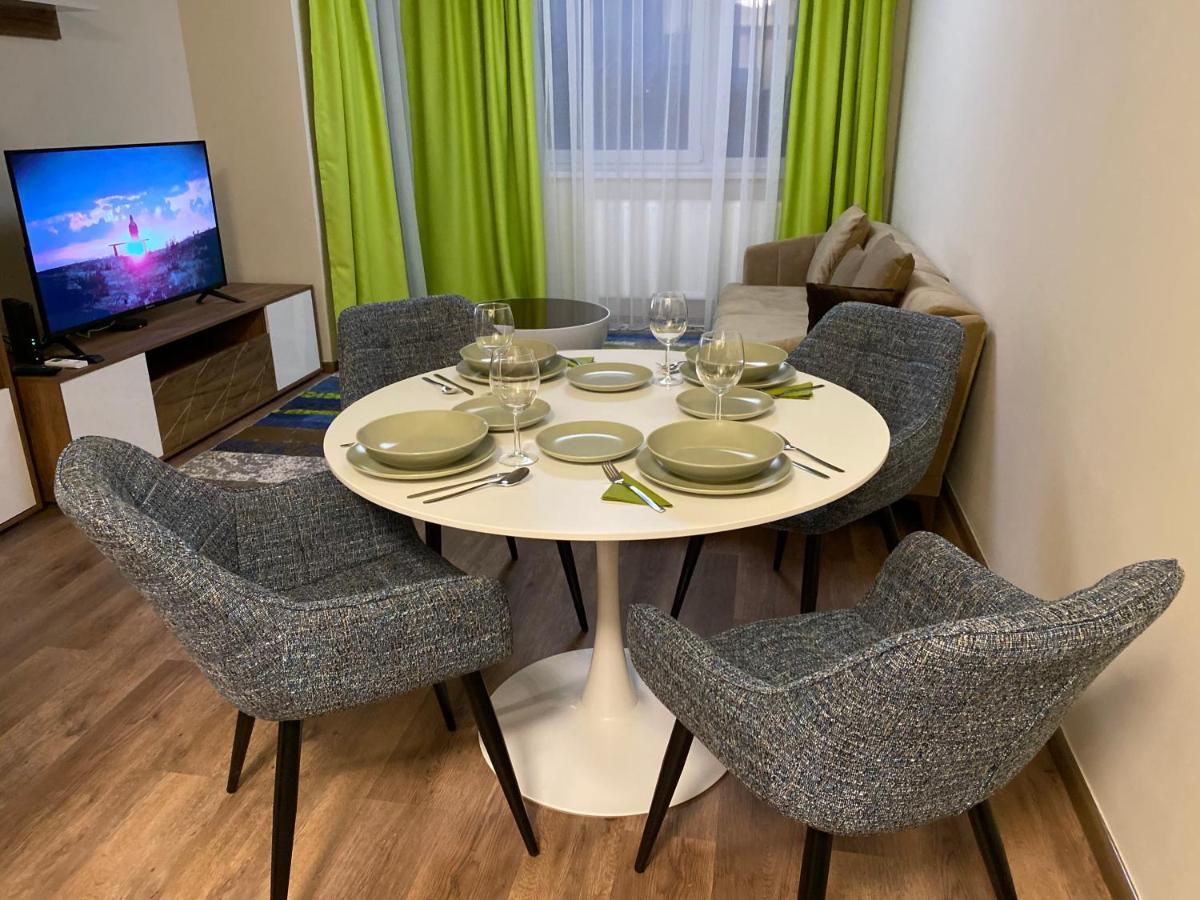 Boutique Apartment - 44 M2 - Great Location Boedapest Buitenkant foto